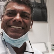 Ingrandire l'immagine: Robson Ribeiro, dentista Roma