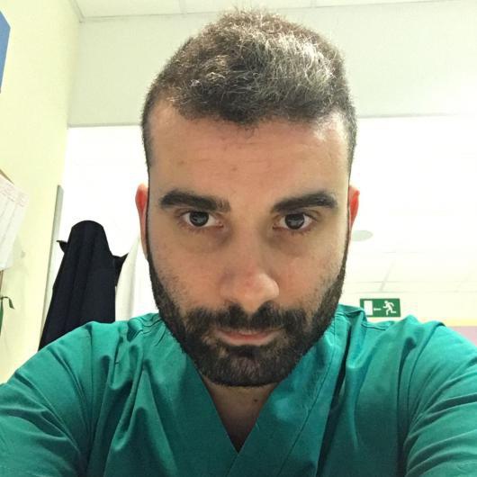 Dr. Giuseppe Grande, gastroenterologo, internista, medico di base