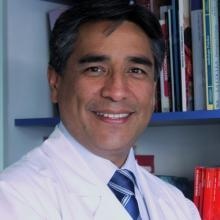 Acercar imagen: Luis Daniel Wilson Ugarte, Otorrino Cusco