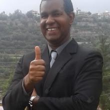 Acercar imagen: Suriel Errasti Díaz, Hematólogo Surquillo