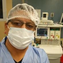 Acercar imagen: Holguer Gamarra Saldivar, Cirujano plástico Cusco