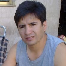 Acercar imagen: Carlos Dávila, Médico general Chiclayo