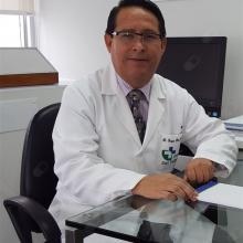 Acercar imagen: Santos Enrique Perez Pozo, Nefrólogo Lima