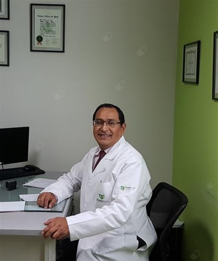 Dante Aliaga Díaz