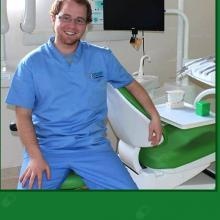 Ampliar imagem: Dr Mefio Teixeira Monteiro, Dentista Amarante