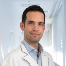 Ampliar imagem: João C. Esteves, Traumatologista Matosinhos