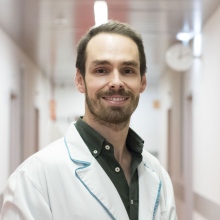 Ampliar imagem: Álvaro Machado, Dermatologista Guimarães