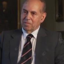 Ampliar imagem: João Videira Amaral - Médico Pediatra - Professor Catedrático Pediatria, Pediatra Parede