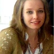 Ampliar imagem: Helena Santos, Terapeuta da fala Lisboa