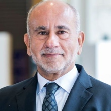 Ampliar imagem: Domingos Machado, Nefrologista Lisboa