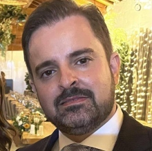 Ampliar imagem: David Matias, Internista Tomar