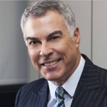 Ampliar imagem: Sá Marques, Cirurgião maxilo-facial Santa Maria da Feira