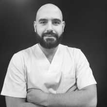 Acercar imagen: Javier Lucas Bouzas, Dentista Villaviciosa de Odón