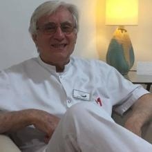 Acercar imagen: Héctor Losoviz, Dentista Barcelona