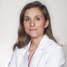 Acercar imagen: Andrea Zion, Dentista Madrid