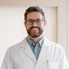 Acercar imagen: Guzmán Ordaz Jurado, Urólogo Valencia