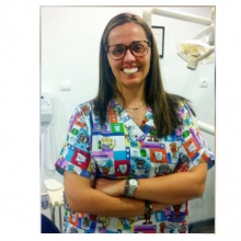Acercar imagen: Ana Lorente, Dentista Sabadell