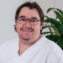 Acercar imagen: Gonzalo Gómez Val, Dentista Barcelona