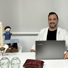 Acercar imagen: Pau Pérez Martínez, Terapeuta complementario Valencia