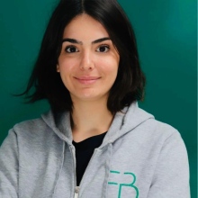 Acercar imagen: Yasmina Santiago Fernández, Fisioterapeuta Port D'Alcúdia