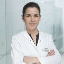 Acercar imagen: Pilar Drake Rodríguez, Oftalmólogo Madrid