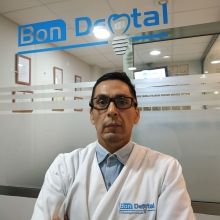 Acercar imagen: Daniel Bon Neyra Florian, Dentista Elche