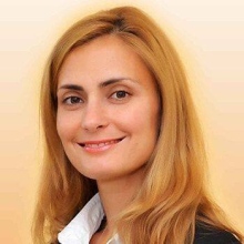 Acercar imagen: Eva María López García, Dentista Navalcarnero