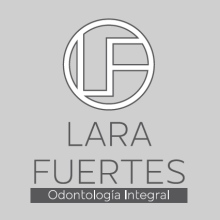 Acercar imagen: Lara Fuertes, Dentista Oviedo