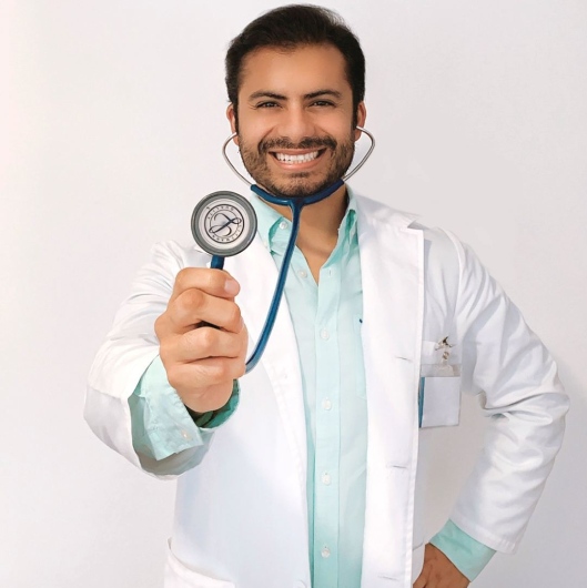 Dr. Gerardo Cervantes Médico estético, Valencia Reserva cita Doctoralia