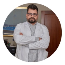 Acercar imagen: Eduardo Seba-Higbi Pérez, Médico estético Linares