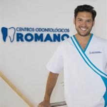Acercar imagen: Juan Manuel Romano Manfredini, Dentista Los Arenales del Sol