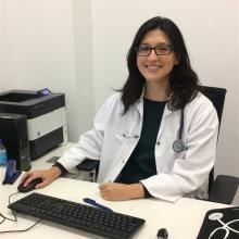 Acercar imagen: Alba Cárcamo Fonfría, Neurólogo Madrid
