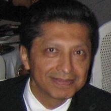 Acercar imagen: Carlos Villeda Posada, Acupuntor Marbella
