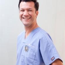 Acercar imagen: Jose Luis Lopez, Dentista Barcelona