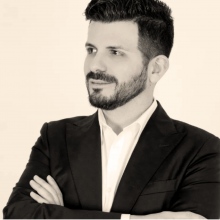 Acercar imagen: Miguel R. Leclercq, Médico estético Madrid