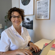 Acercar imagen: Antonia Marin Ametller, Terapeuta complementario Barcelona