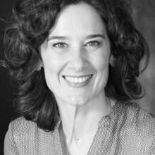 Acercar imagen: Juana Prada, Terapeuta complementario Barcelona