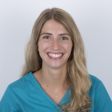 Acercar imagen: Macarena Perez-Porro Segarra, Dentista Barcelona