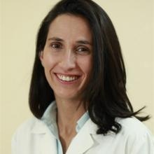 Acercar imagen: Cristina Perez Hortet, Dermatólogo Madrid