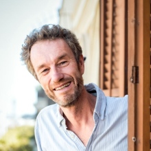 Acercar imagen: Jan Bakker, Terapeuta complementario Barcelona