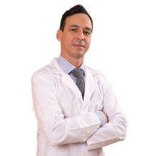 Acercar imagen: Abraham López Ricardo, Cardiólogo Valdemoro