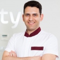 Armen Abajyan  Shirbakyan, Dentista Barcelona
