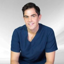 Acercar imagen: Angel Van Deyzen, Dentista Puerto de Sagunto