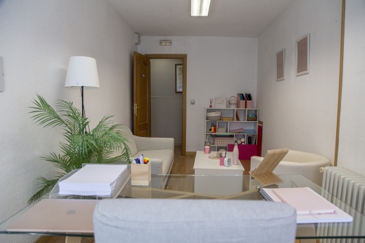 Amabel Bardera Rojo-0