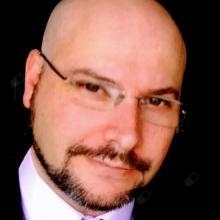 Acercar imagen: Sergio Martínez Escobar, Intensivista El Ejido