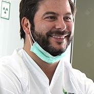 Acercar imagen: Martín Jordanidis, Dentista Alhaurin de la Torre