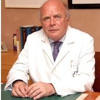 Acercar imagen: Armando López García, Cirujano plástico Barcelona