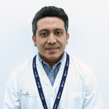 Acercar imagen: Óscar Lagos Degrande, Cardiólogo Sevilla