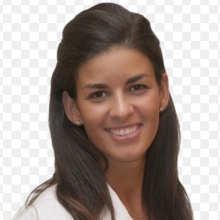 Acercar imagen: Almudena Magán Moya, Dentista Madrid