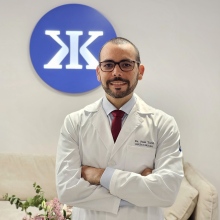 Acercar imagen: Juan Alberto Torri, Neurocirujano Oviedo